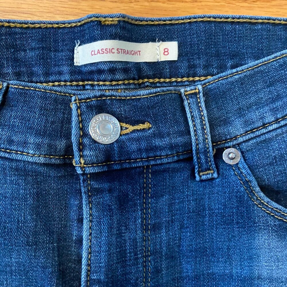 LEVIS classic straight jeans